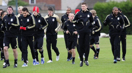 可靠消息来源透露，利物浦球星萨拉赫被弃用，而阿内·斯洛特则表示“毫不知情”。