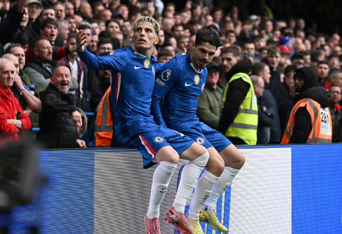 瓦科：特别感谢克雷桑给我这两次罚点机会，下回我再也不罚了（瓦科：感谢克雷桑两度让点，今后不再主罚点球）