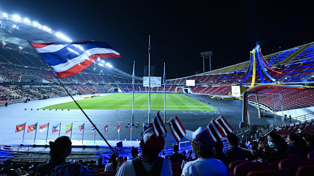 天要亡我？44岁阿隆索欲哭无泪：10大后卫仅1人能用 2天后迎生死战（44岁阿隆索陷防线危机：10名后卫仅1人可用，2天后迎生死战）