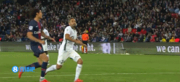 活塞内线得分76分！鲍威尔：对手在禁区予取予求，我们太被动（活塞禁区轰下76分！鲍威尔：对手肆虐内线，我们过于被动）