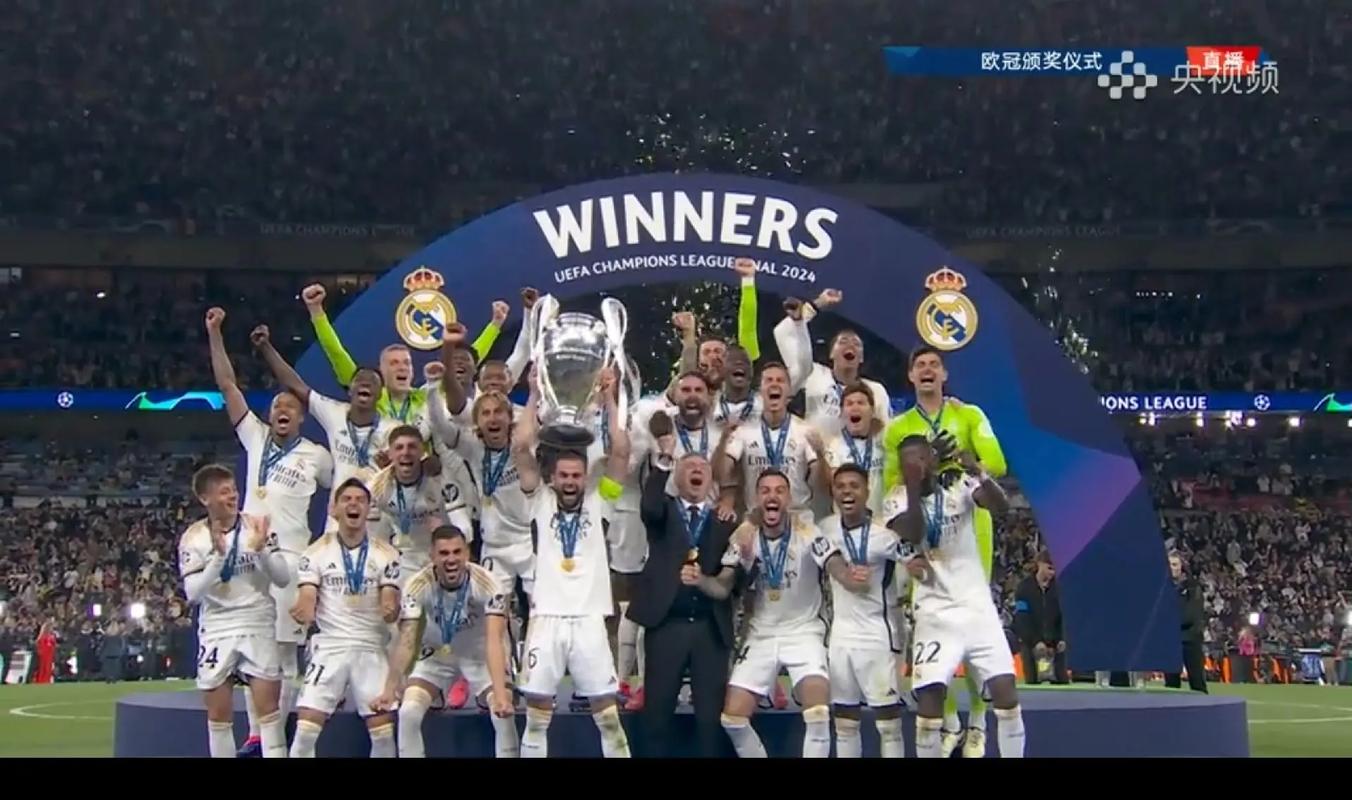 格策：世界杯绝杀阿根廷的那一刻靠的是本能；梅西是我的偶像（格策：世界杯决赛制胜球靠直觉完成，梅西始终是我偶像）