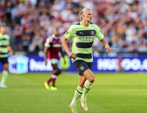 前克罗地亚国脚拉基蒂奇在接受采访时谈莫德里奇（前克罗地亚国脚拉基蒂奇在采访中谈及莫德里奇）